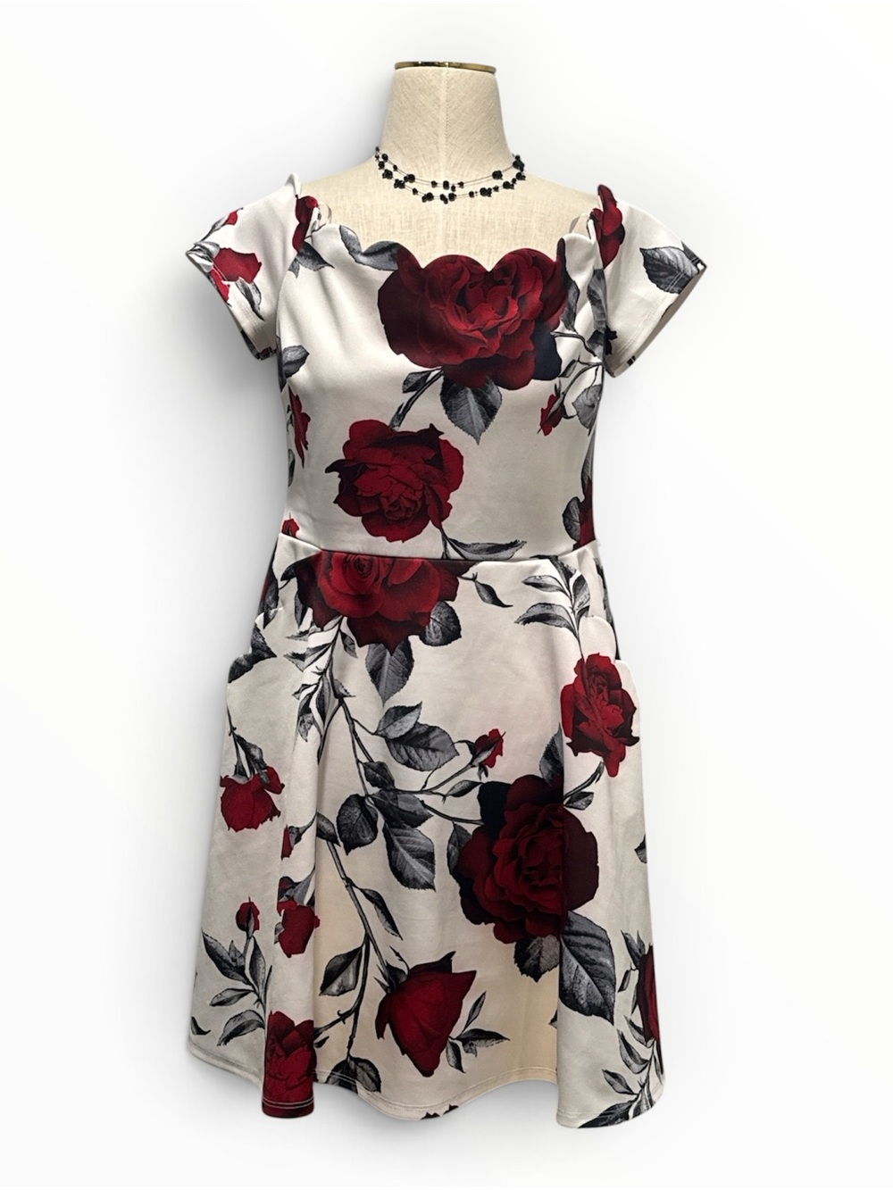 B. Darlin Floral Off Shoulder Skater Mini Dress Juniors 11/12 Rose Cocktail